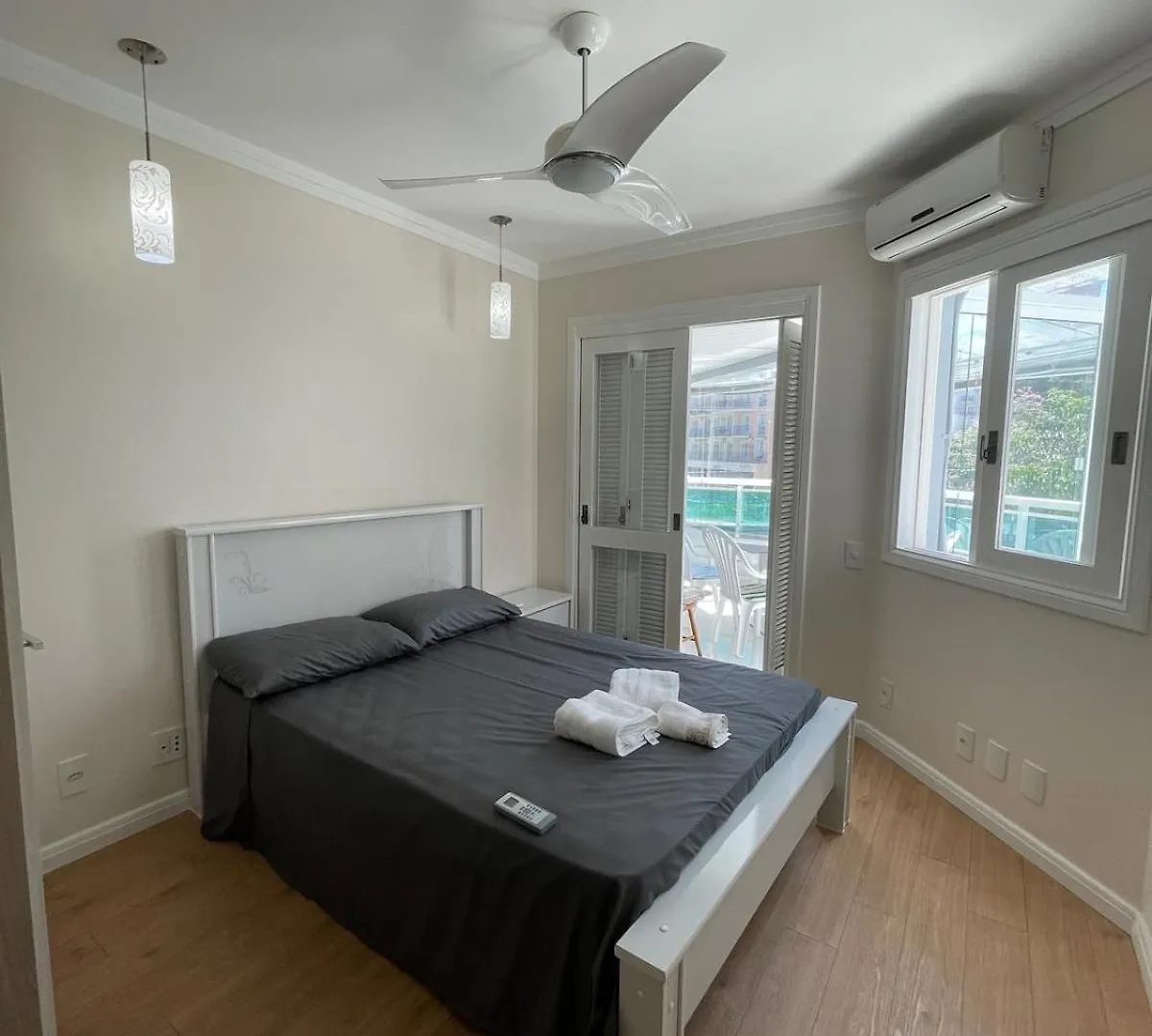 Apartman Espaco Amplo A Beira Mar, Cabe Ate 9 Pessoas Florianópolis